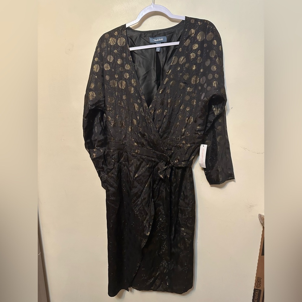 Modcloth NWT Golden Record‎ Party Wrap Dress Size Large Belted Black Gold